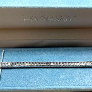 🩵 NEW EPIPHANY BRACELET